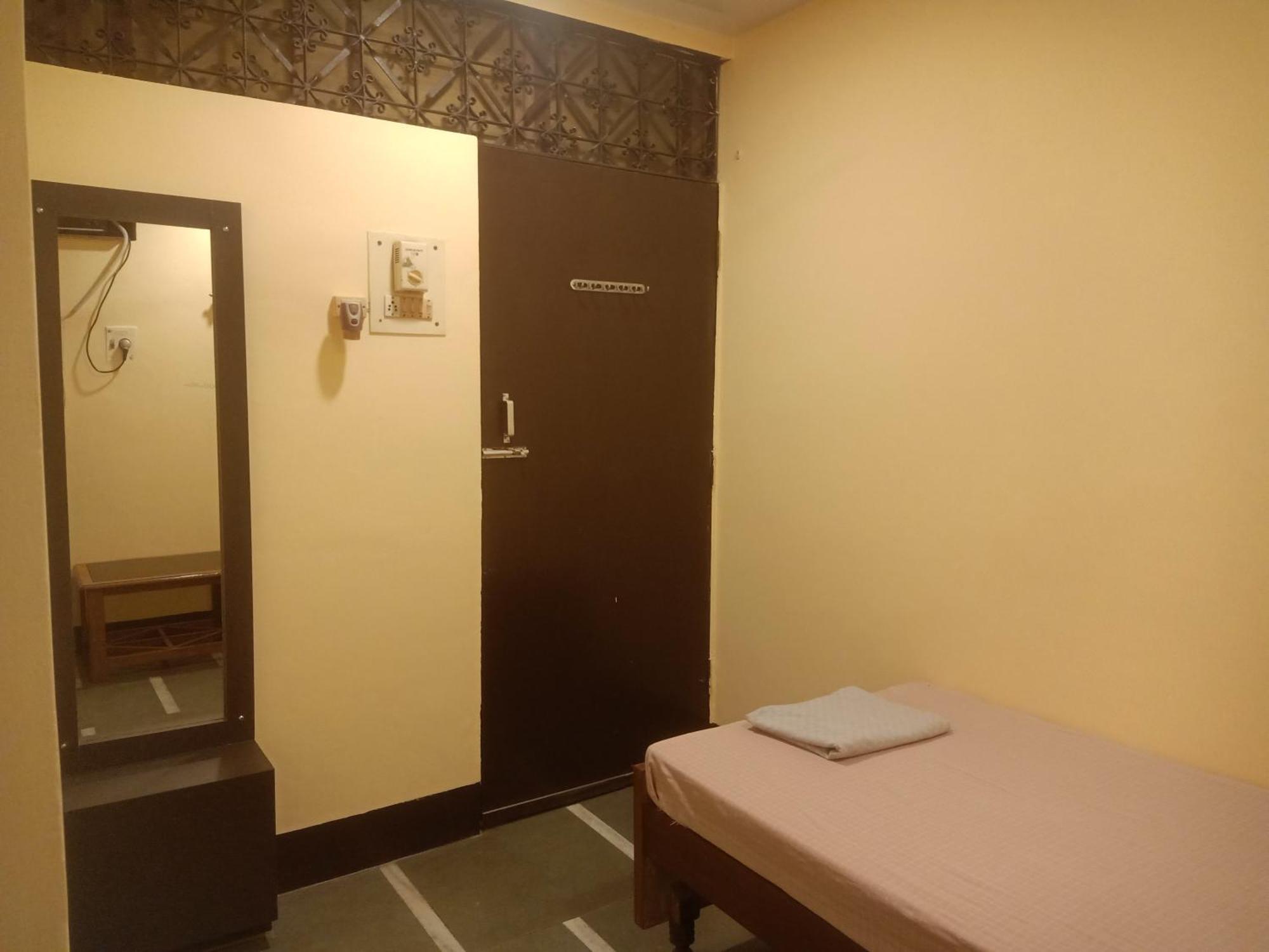 Scindhia Guest House Varanasi Dış mekan fotoğraf